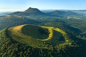 Puy de Côme et Puy de Dôme puy de dome et puy de come